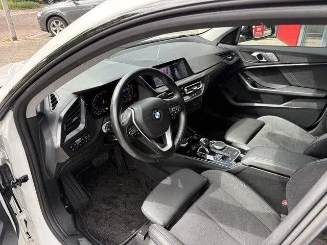 BMW 2-serie 2 Serie Gran Coupé 218i Executive Edition uit 2021, foto 9