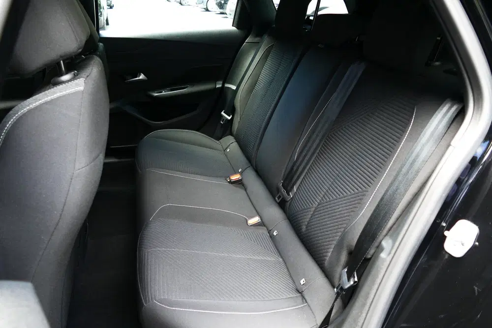 Peugeot 308 1.6 PLUG-IN HYBRID 180PK ACTIVE PACK uit 2023, foto 11
