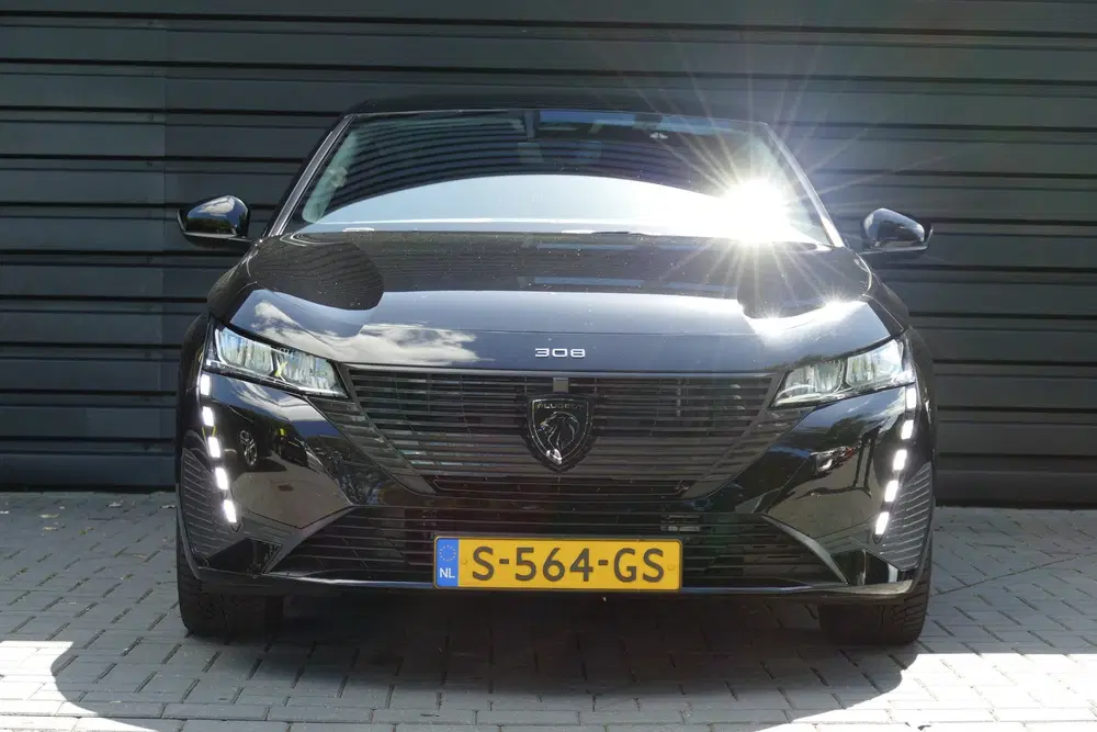 Peugeot 308 1.6 PLUG-IN HYBRID 180PK ACTIVE PACK uit 2023, foto 4
