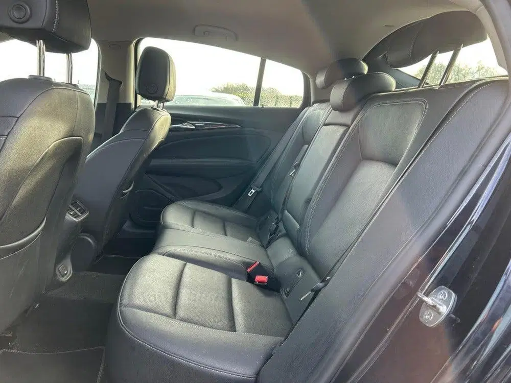 Opel Insignia 1.5 T BUSINESS EXE uit 2020, foto 12