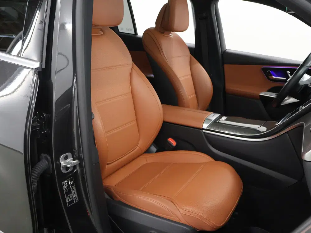 Mercedes-Benz GLC 300e 4MATIC Luxury Line uit 2023, foto 10