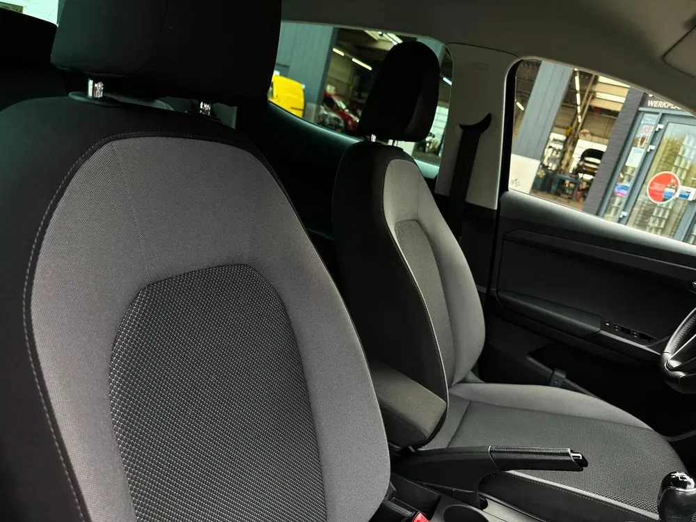SEAT Ibiza 1.0 TSI Style Business Intense uit 2020, foto 12