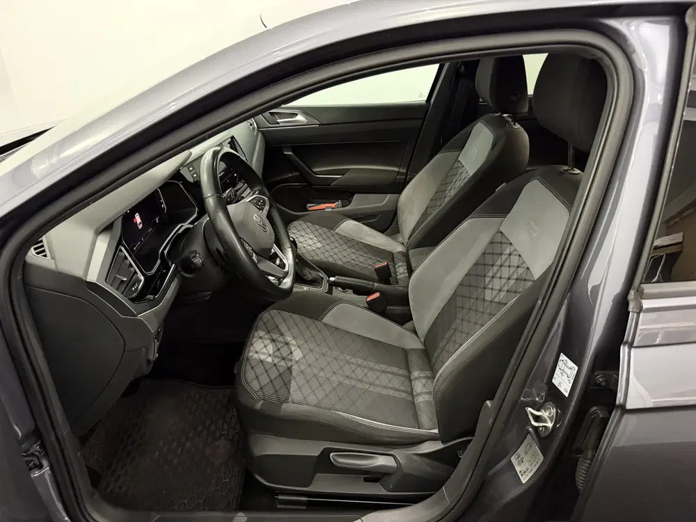 Volkswagen Polo 1.0 TSI R-Line Camera uit 2022, foto 7