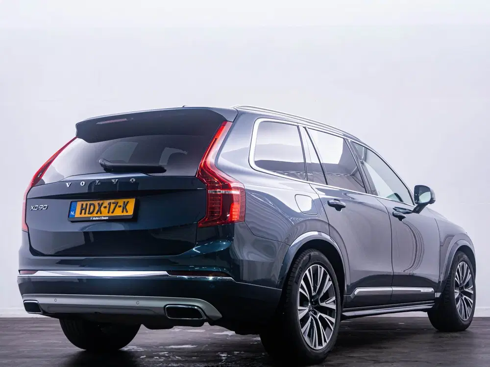 Volvo XC90 2.0 T8 Recharge AWD R-Design uit 2021, foto 3