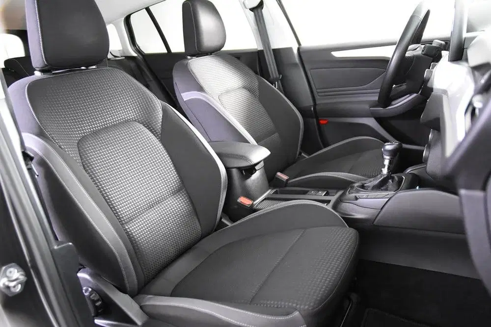 Ford Focus Hybrid Titanium *1ste Eigenaar*Navigatie*S uit 2022, foto 3