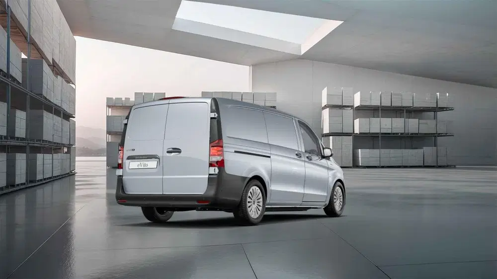 Mercedes-Benz Vito 112 L2 66 kWh Facelift Model uit 2026, foto 2