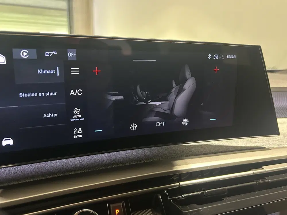 Peugeot 5008 1.2 Hybrid 145 GT 7p uit 2025, foto 12