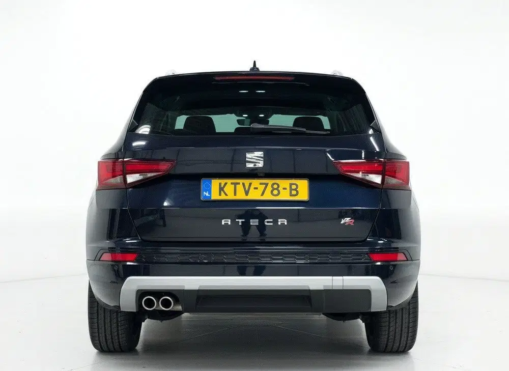 SEAT Ateca 1.5 TSI FR Business Intense Black Achterui uit 2020, foto 6