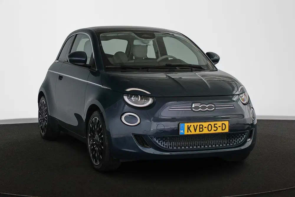 Fiat 500 La Prima 42 kWh SOH 96% Panoramadak JBL Ac uit 2023, foto 2