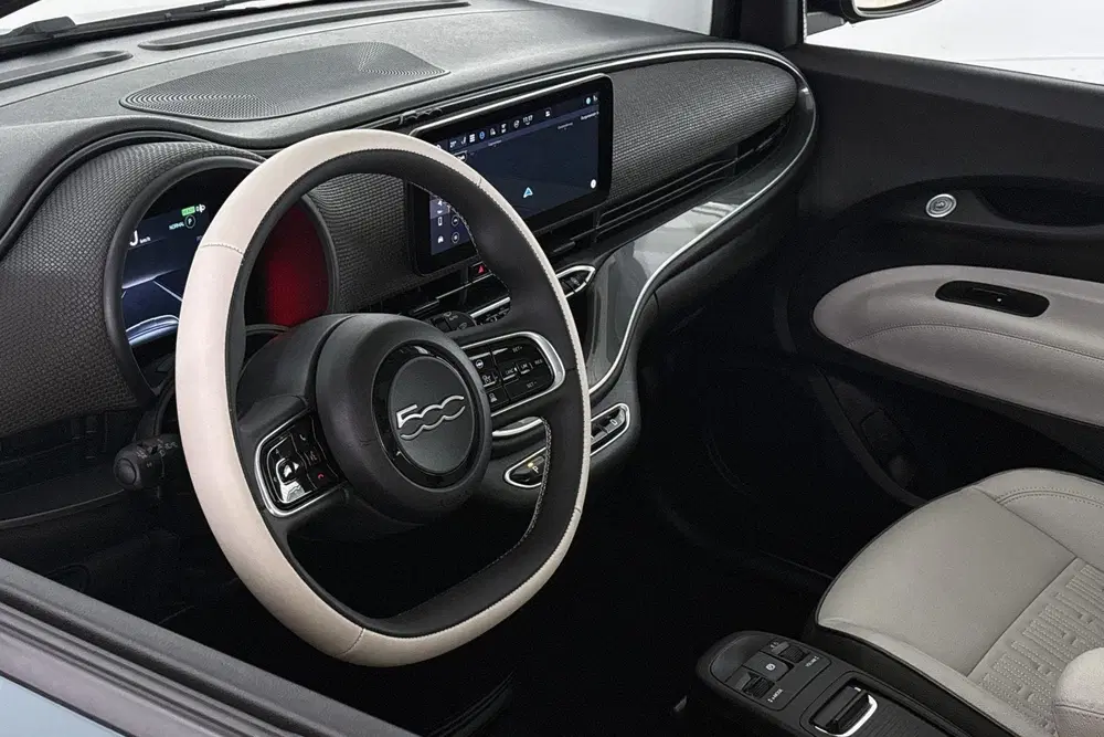 Fiat 500 La Prima 42 kWh SOH 96% Panoramadak JBL Ac uit 2023, foto 5