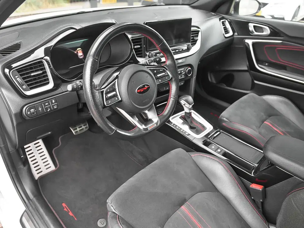 Kia ProCeed 1.6 T-GDI GT Line Panoramadak Alcantara Ca uit 2020, foto 3