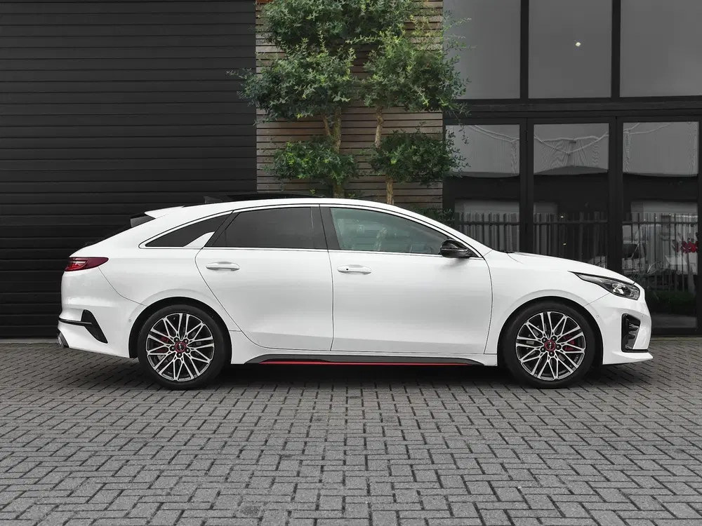 Kia ProCeed 1.6 T-GDI GT Line Panoramadak Alcantara Ca uit 2020, foto 5