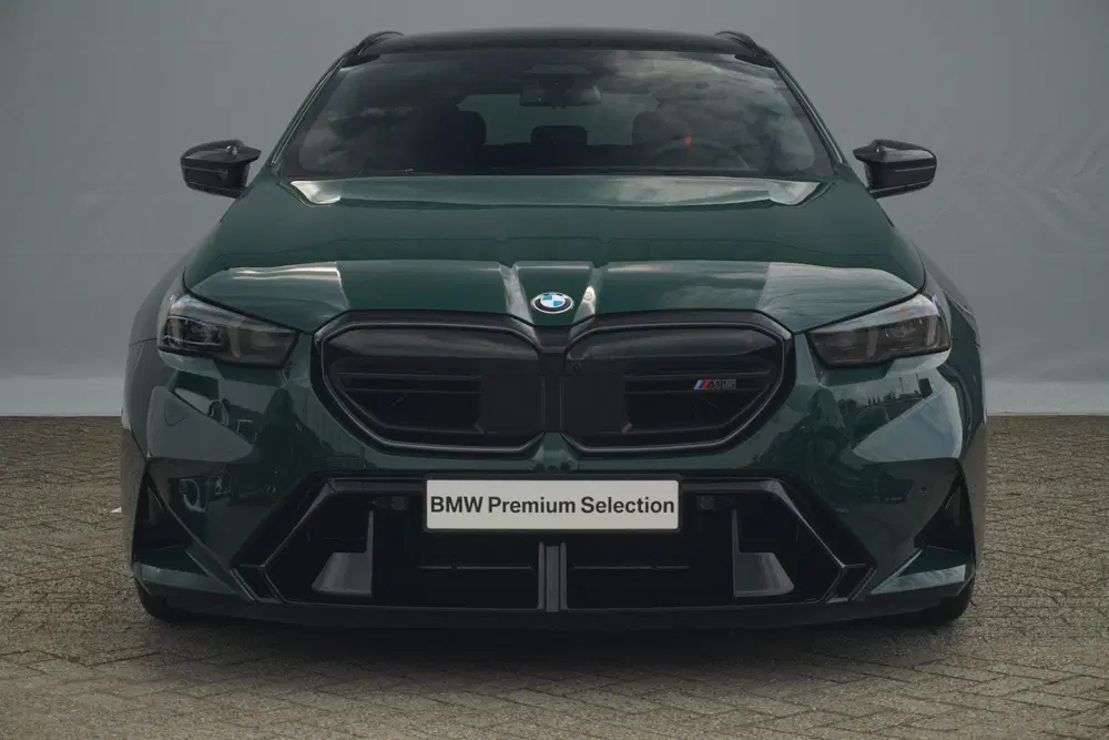 BMW M5 Touring uit 2026, foto 3