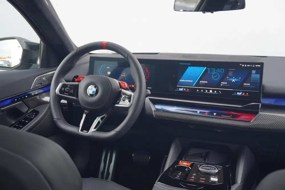 BMW M5 Touring uit 2026, foto 8