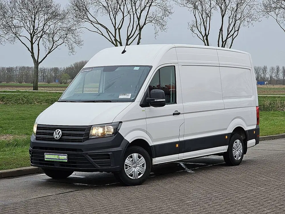 Volkswagen Crafter 35 2.0 TDI L3H3 140Pk Aut Trekhaak Camera uit 2023