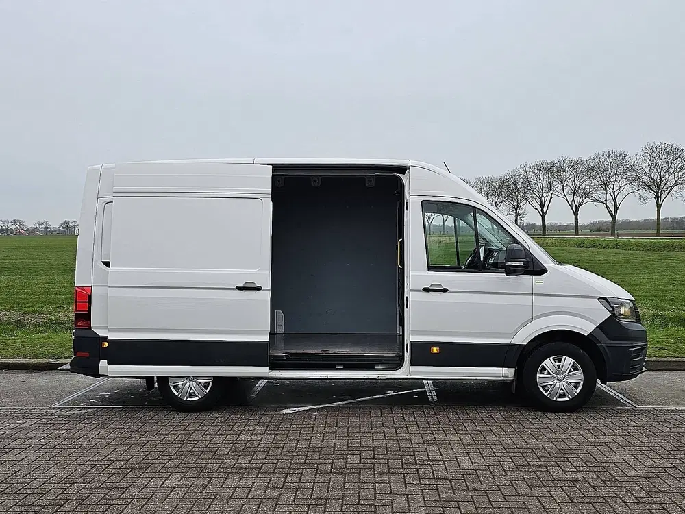 Volkswagen Crafter 35 2.0 TDI L3H3 140Pk Aut Trekhaak Camera uit 2023, foto 13