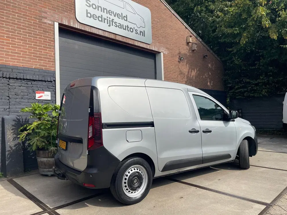 Renault Express 1.5 dCi 75 Comfort lage kilometerstand gri uit 2021, foto 3