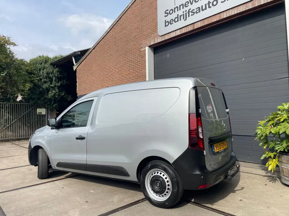 Renault Express 1.5 dCi 75 Comfort lage kilometerstand gri uit 2021, foto 4