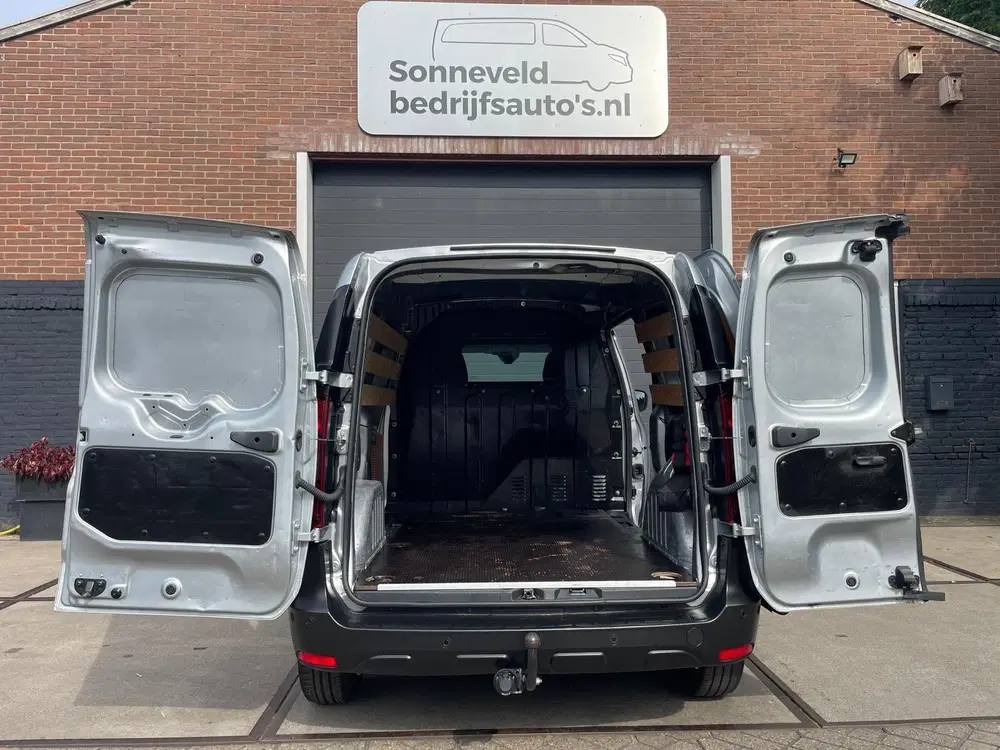 Renault Express 1.5 dCi 75 Comfort lage kilometerstand gri uit 2021, foto 8