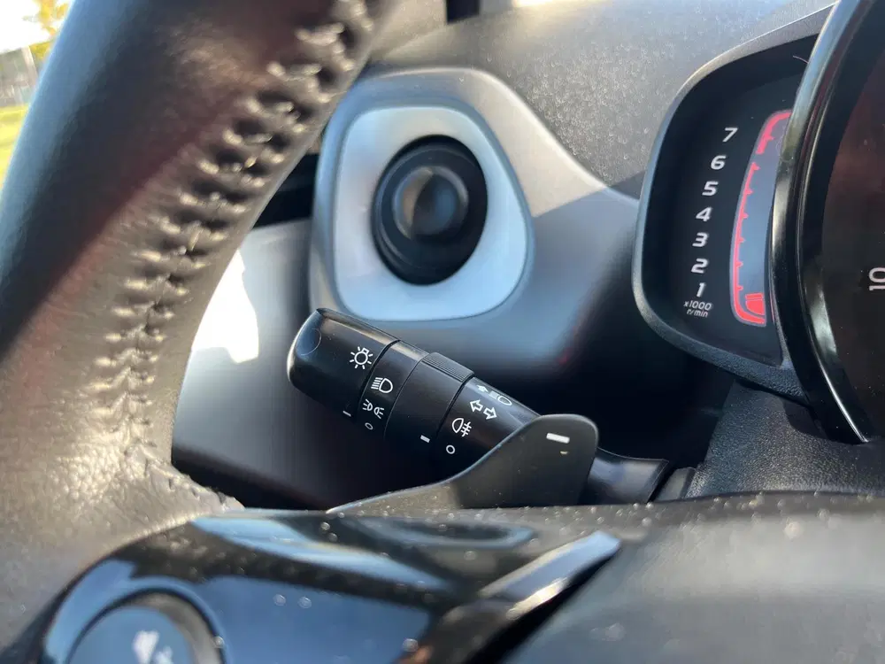 Toyota Aygo 1.0 VVT-i x-play limited Automaat uit 2019, foto 13