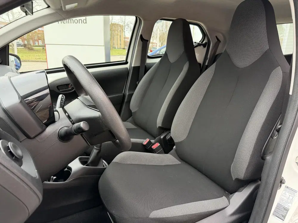 Toyota Aygo 1.0 VVT-i x-fun Eerste eigenaar uit 2020, foto 10