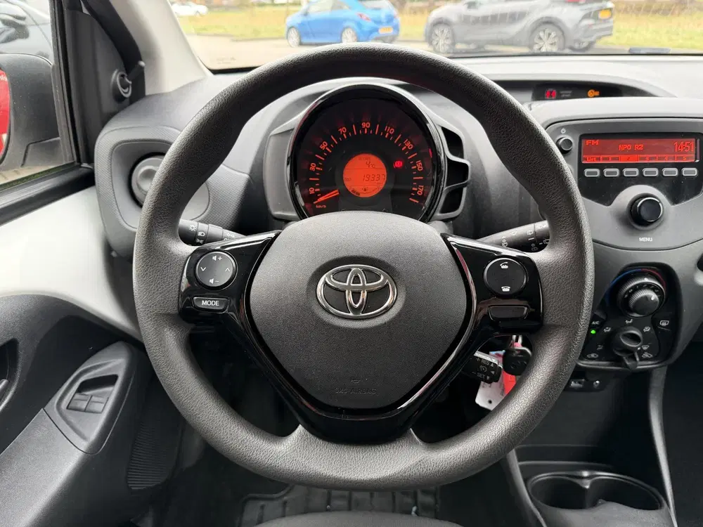 Toyota Aygo 1.0 VVT-i x-fun Eerste eigenaar uit 2020, foto 13