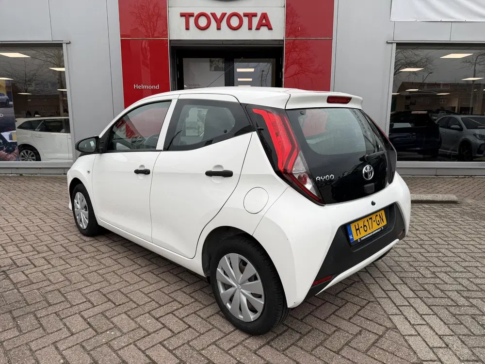 Toyota Aygo 1.0 VVT-i x-fun Eerste eigenaar uit 2020, foto 3
