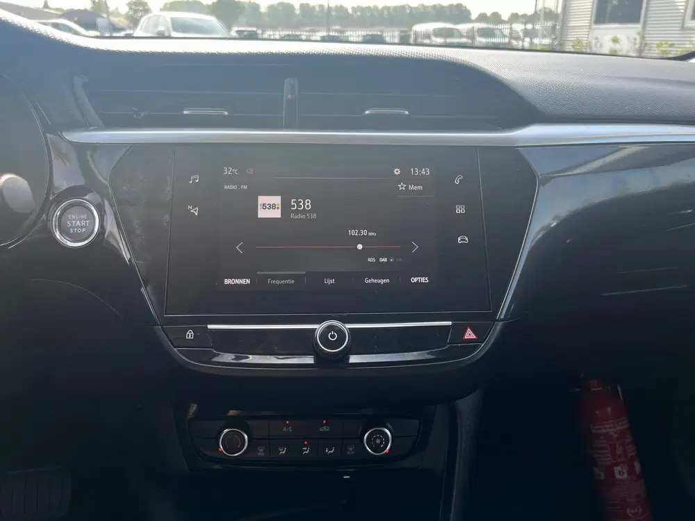 Opel Corsa 1.2 Edition virtual cockpit uit 2020, foto 11
