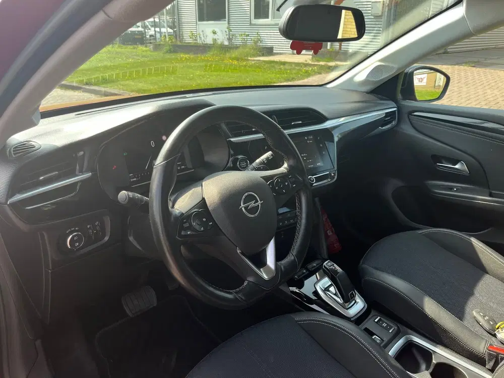 Opel Corsa 1.2 Edition virtual cockpit uit 2020, foto 5