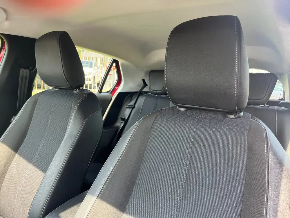 Opel Corsa 1.2 Edition virtual cockpit uit 2020, foto 6