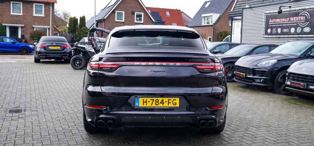 Porsche Cayenne Cayenne Coupé 3.0 E-Hybrid uit 2020, foto 15