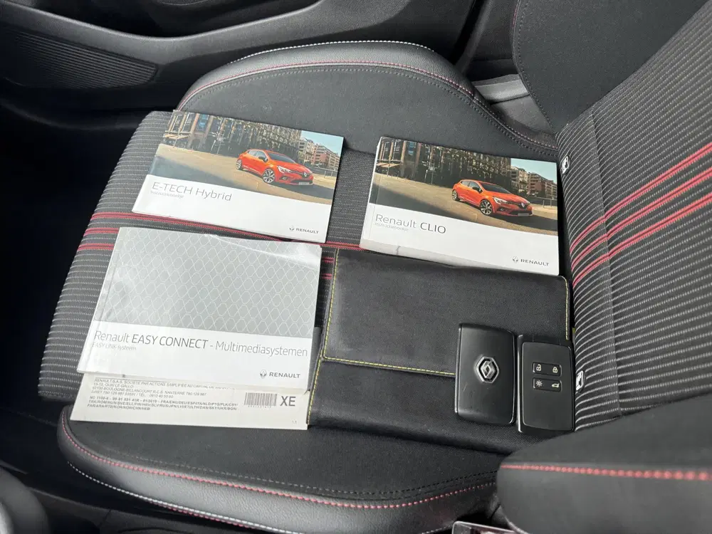 Renault Clio 1.6 E-Tech Hybrid 140 R.S. Line uit 2021, foto 14