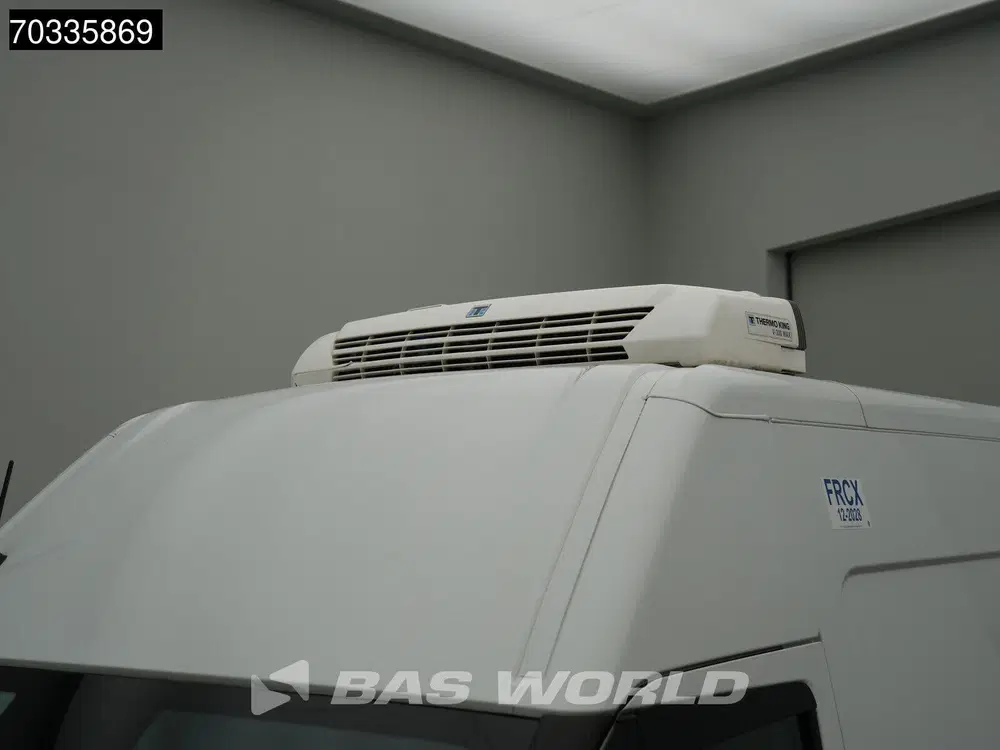 Iveco Daily Automaat Koel uit 2022, foto 14