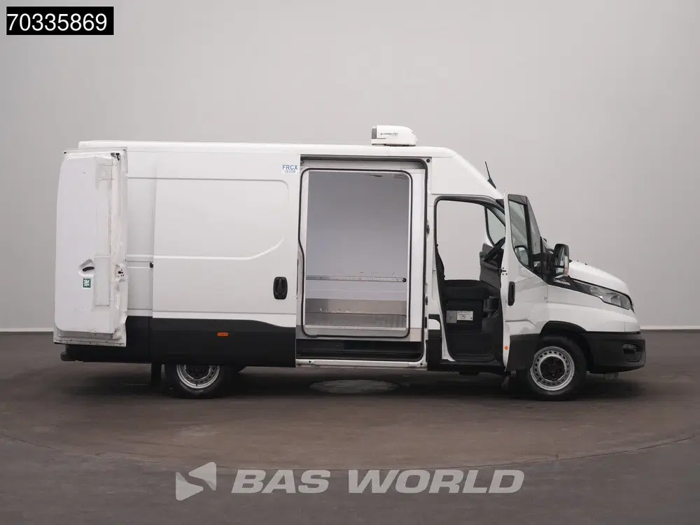 Iveco Daily Automaat Koel uit 2022, foto 7