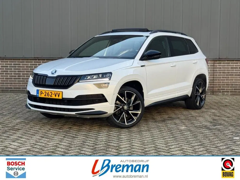 Skoda Karoq 1.5 TSI ACT SPORTLINE BUSINESS DSG Panodak uit 2019