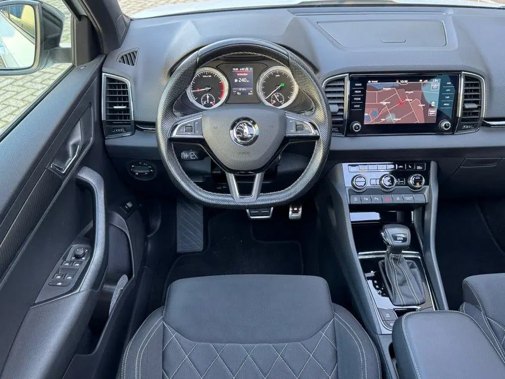 Skoda Karoq 1.5 TSI ACT SPORTLINE BUSINESS DSG Panodak uit 2019, foto 14