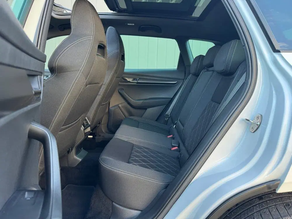 Skoda Karoq 1.5 TSI ACT SPORTLINE BUSINESS DSG Panodak uit 2019, foto 9