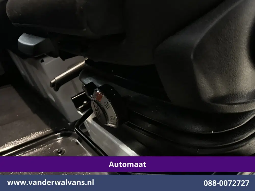 Mercedes-Benz Sprinter 317 CDI 170pk 9G-Tronic Automaat L2H2 uit 2024, foto 8