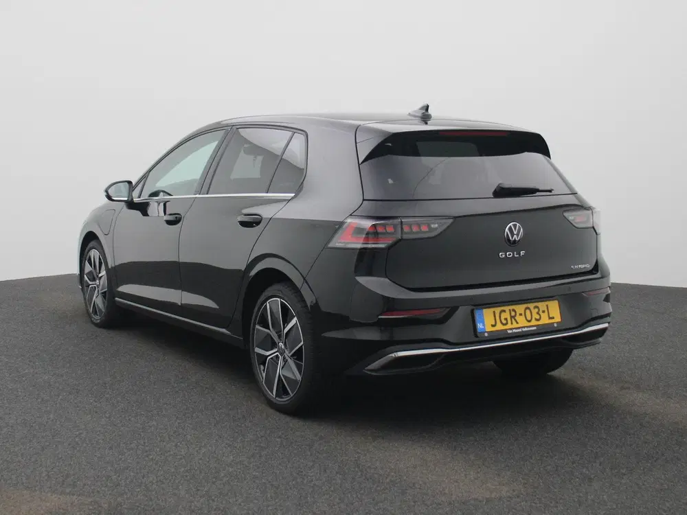 Volkswagen Golf 1.5 eHybrid Style Edition 204 PK uit 2025, foto 2