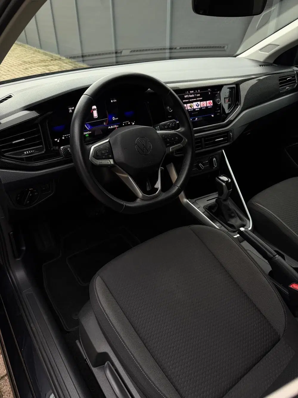 Volkswagen Polo 1.0 TSI Life CarPlay Camera LED uit 2023, foto 4