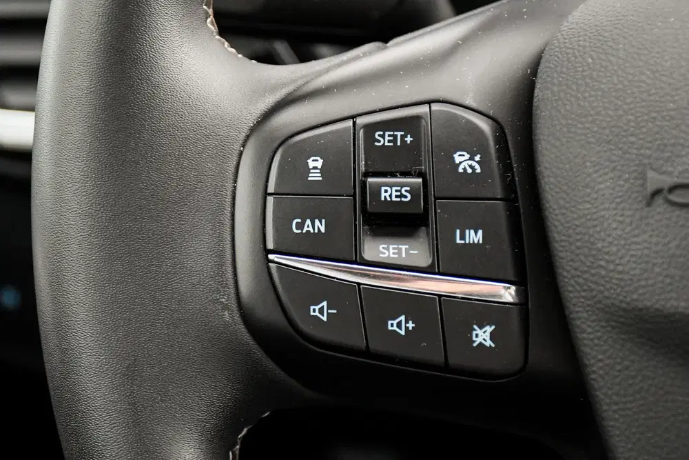 Ford Fiesta 1.0 EcoBoost Hybrid Titanium 1 EIGENAAR uit 2022, foto 14