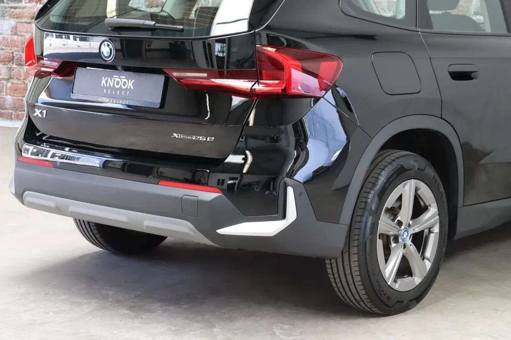 BMW X1 xDrive25e Executive Automaat uit 2024, foto 5