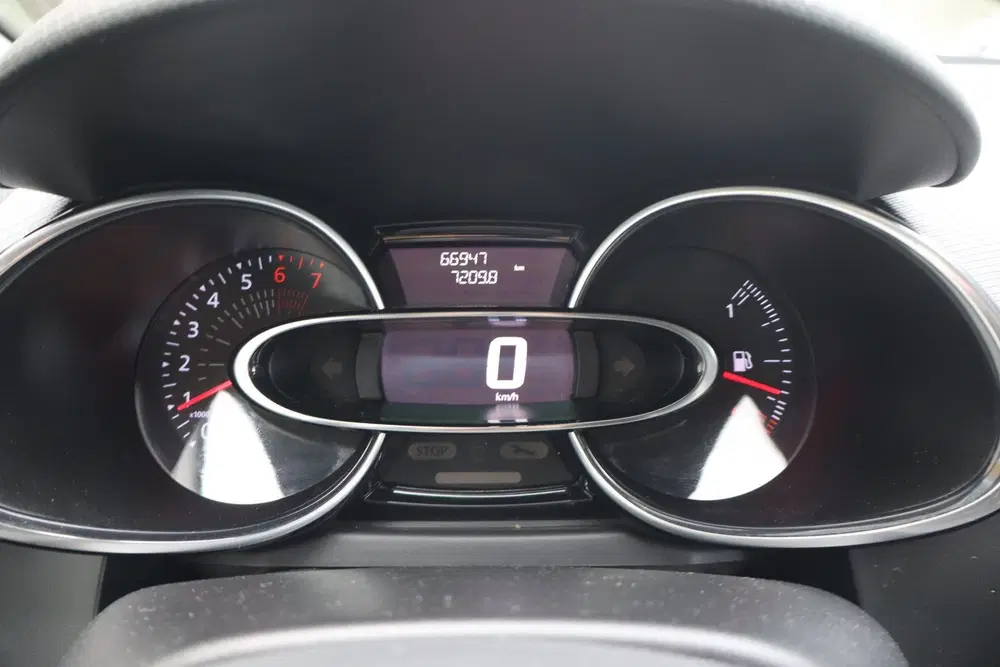 Renault Clio 0.9 TCe Limited uit 2019, foto 6