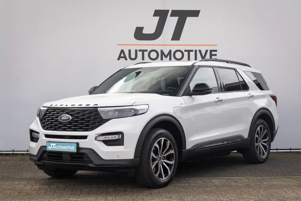 Ford Explorer 7peroons 3.0 V6 EB PHEV ST-Line plug in hy uit 2023