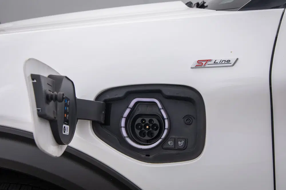 Ford Explorer 7peroons 3.0 V6 EB PHEV ST-Line plug in hy uit 2023, foto 7