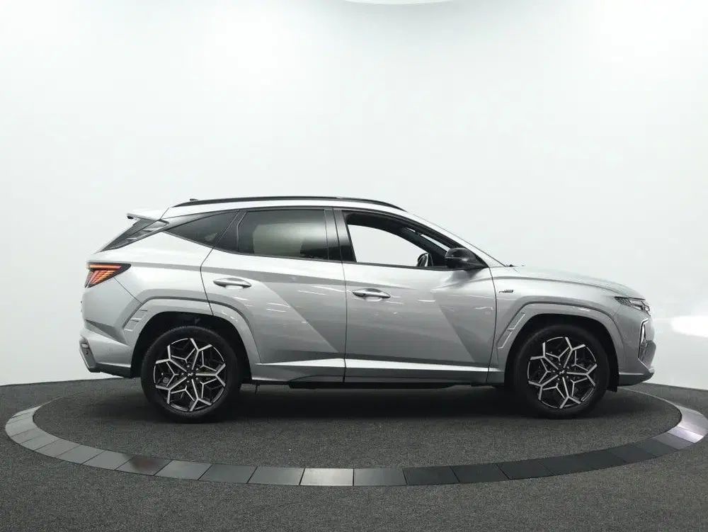 Hyundai TUCSON 1.6 T-GDI HEV N-Line uit 2024, foto 12