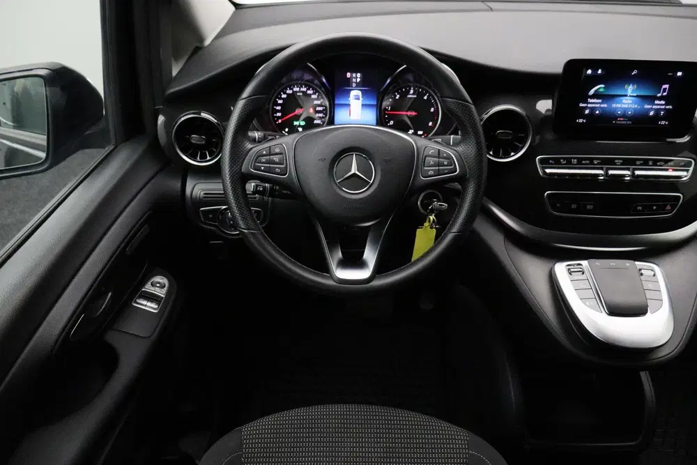 Mercedes-Benz V-Klasse 250d Lang 2021 uit 2021, foto 2
