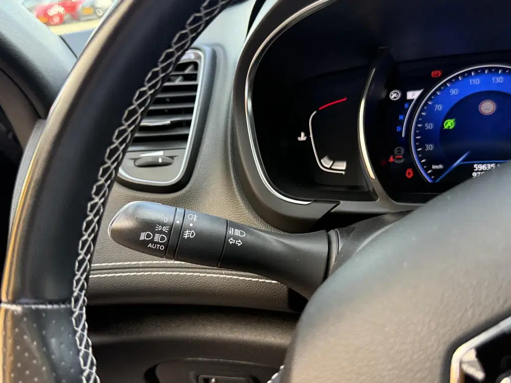Renault Scenic Scénic 1.3 TCe 140 EDC Black Edition uit 2019, foto 14