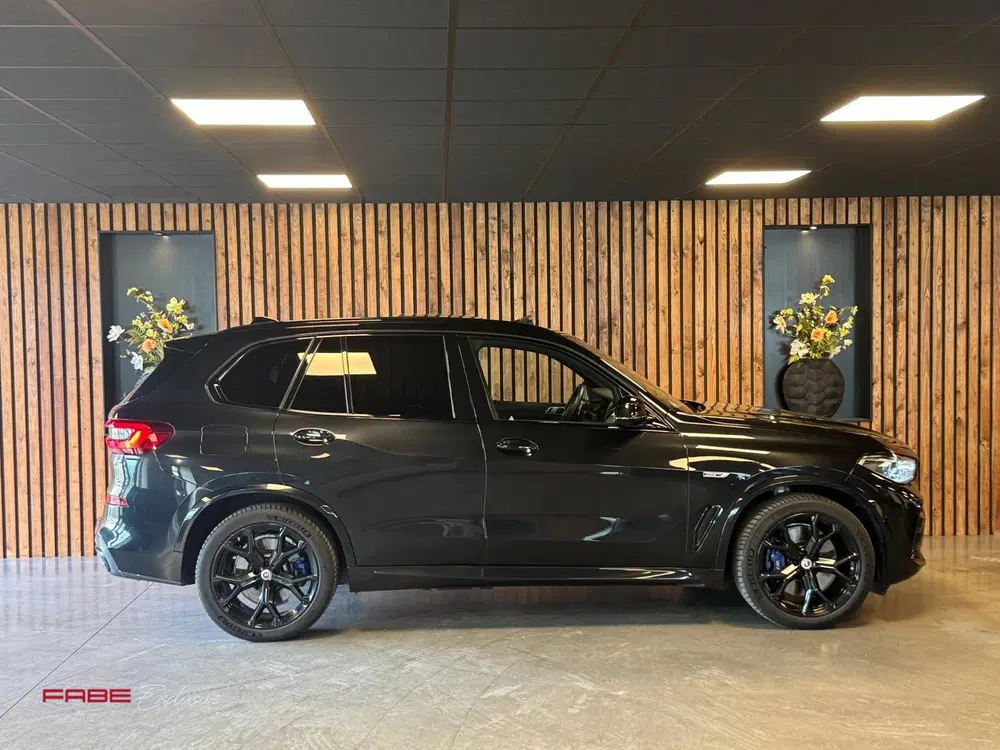 BMW X5 XDrive45e High Executive uit 2023, foto 9
