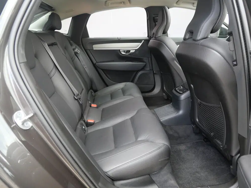 Volvo S90 2.0 T8 AWD PLUS BRIGHT uit 2023, foto 8